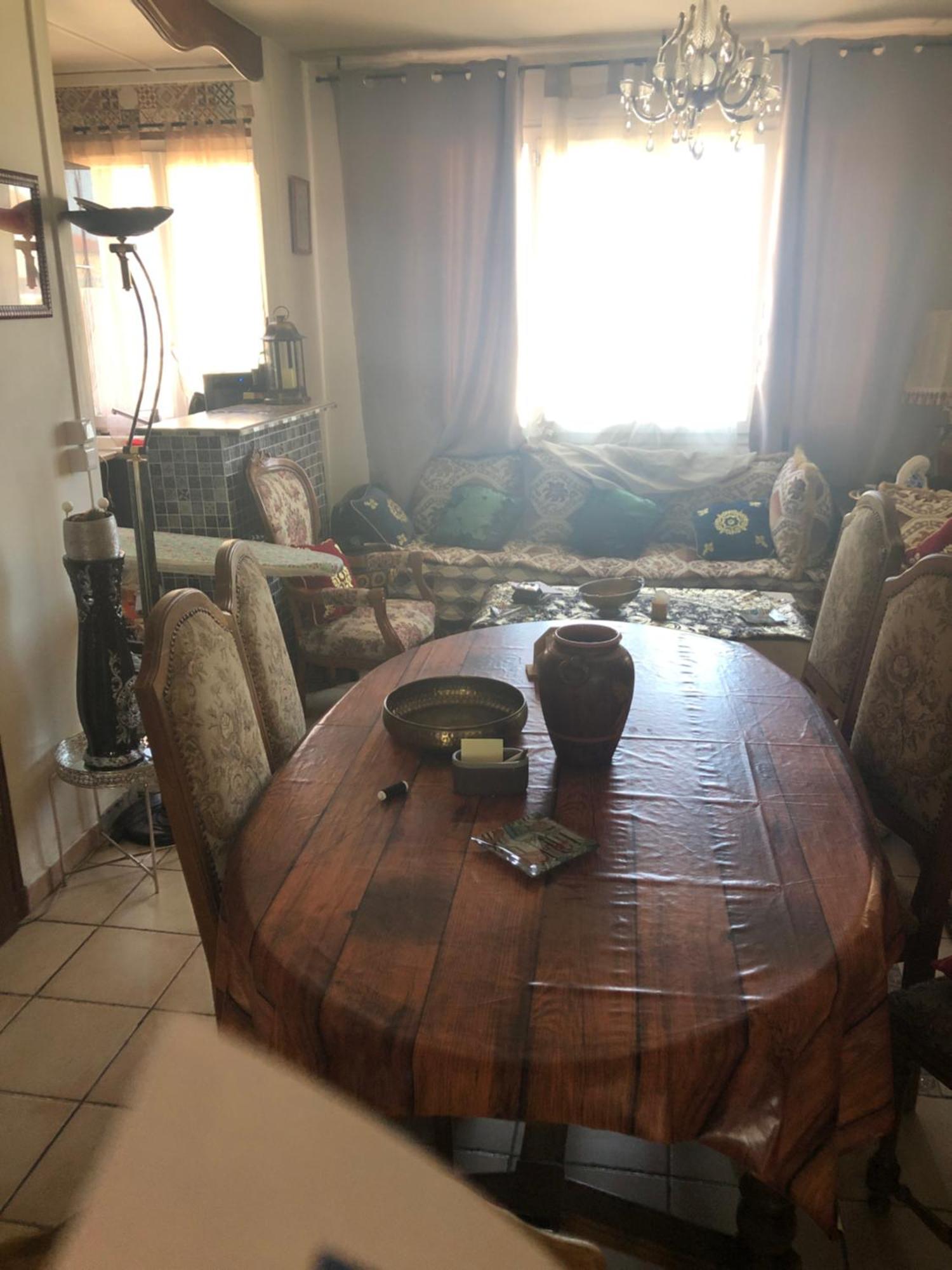 Laila Apartment เครยล์ ภายนอก รูปภาพ